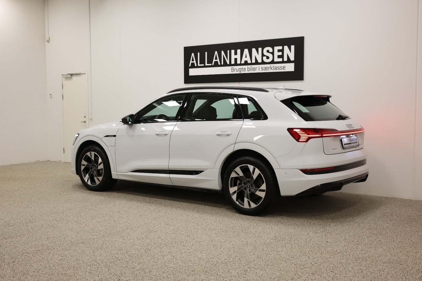 Audi e-tron 55 S-line quattro