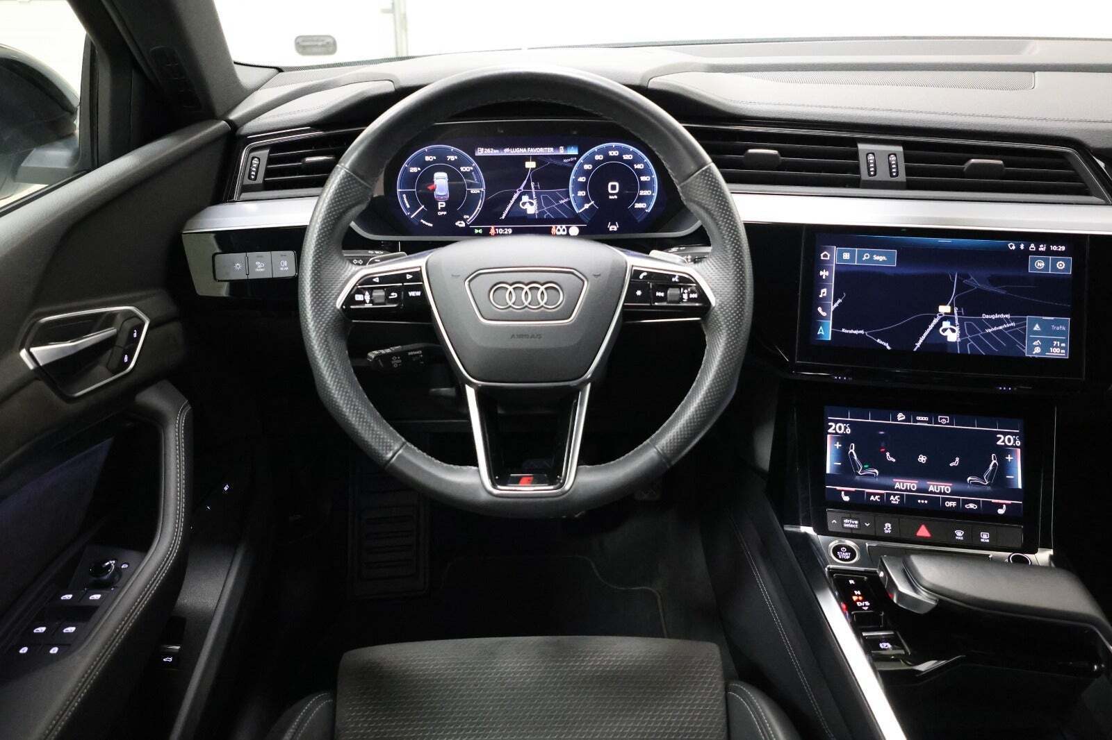 Audi e-tron 55 S-line quattro