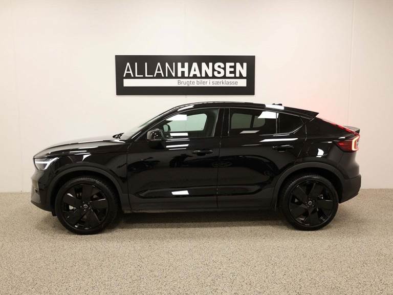 Volvo EC40 Twin Black Edition