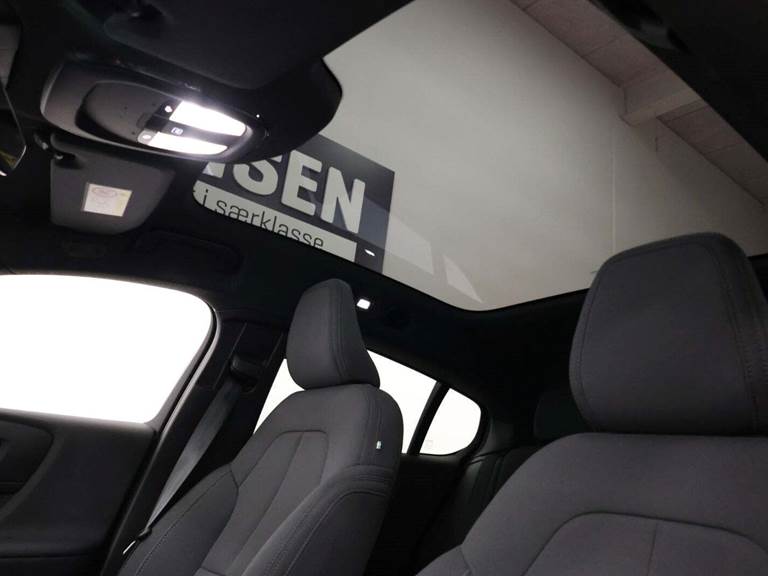 Volvo EC40 Twin Black Edition