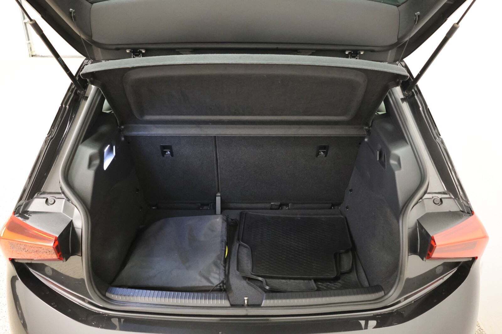 Sort Cupra Born fra 2022