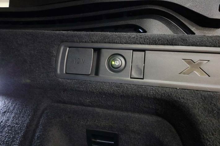 Hvid BMW X5 fra 2022