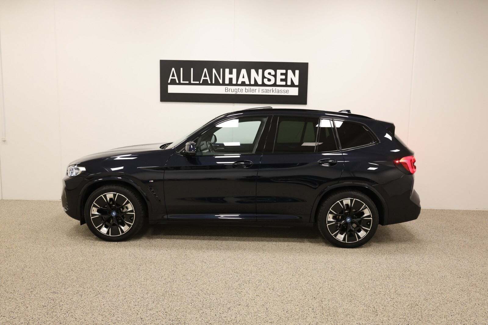 BMW iX3 Charged Plus M-Sport