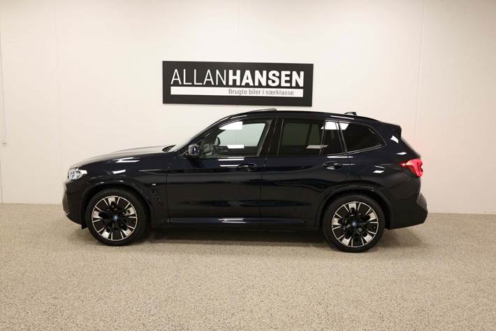Sort BMW iX3 fra 2022