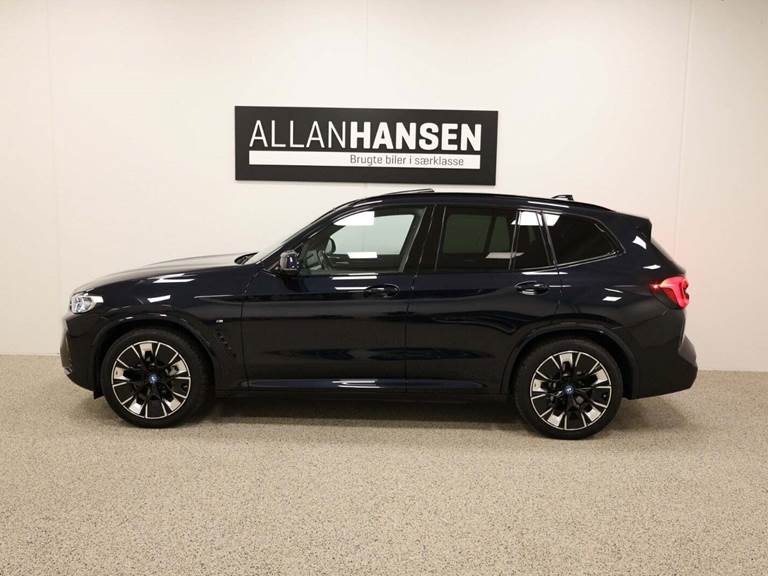 BMW iX3 Charged Plus M-Sport