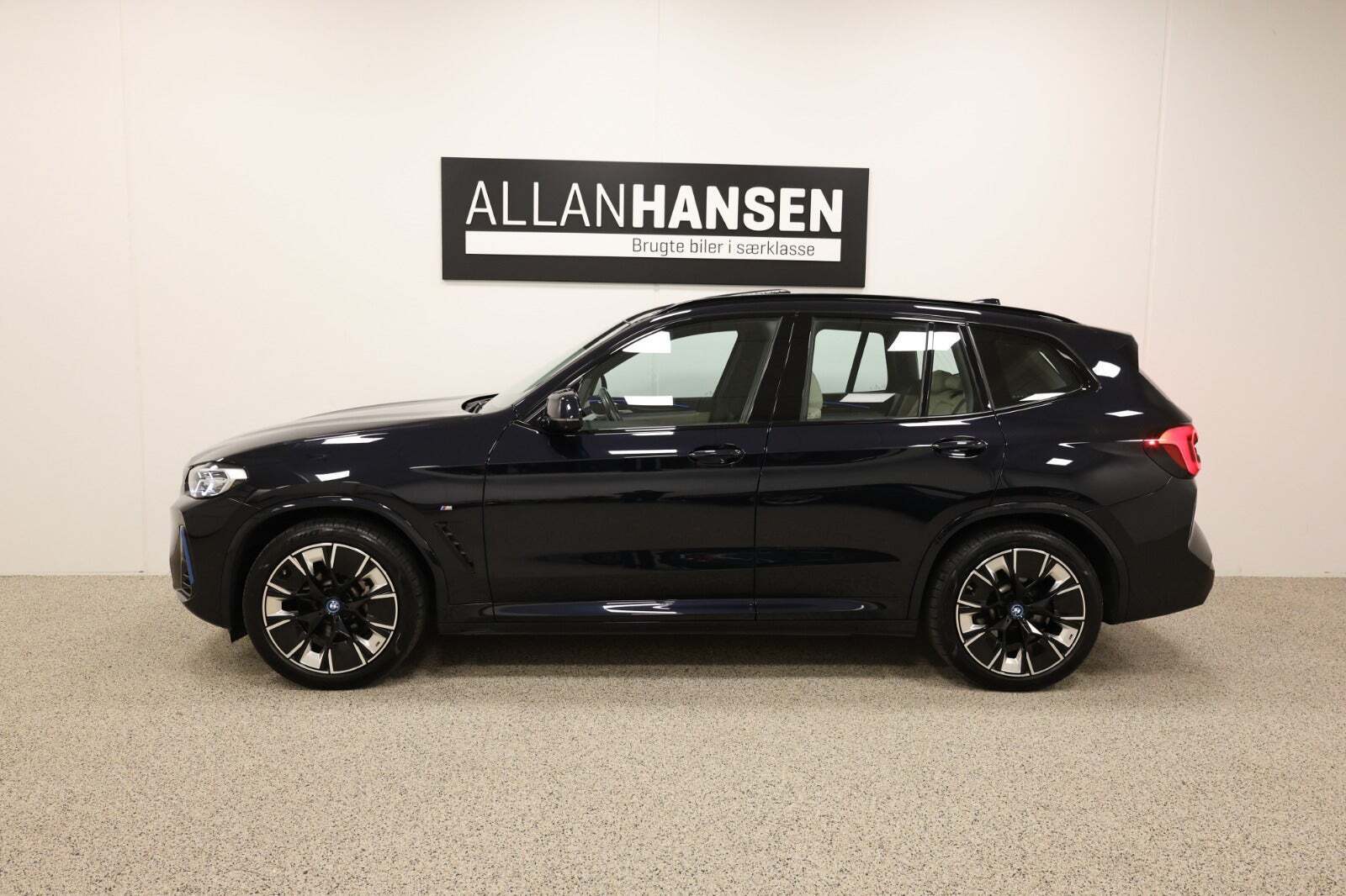 BMW iX3 Charged Plus M-Sport