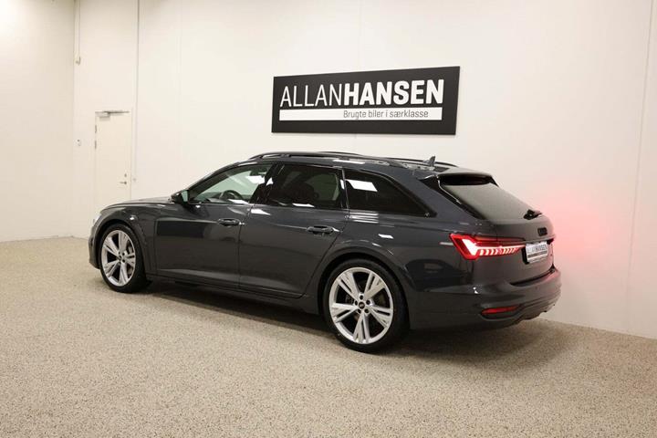 Grå Audi A6 Allroad fra 2022