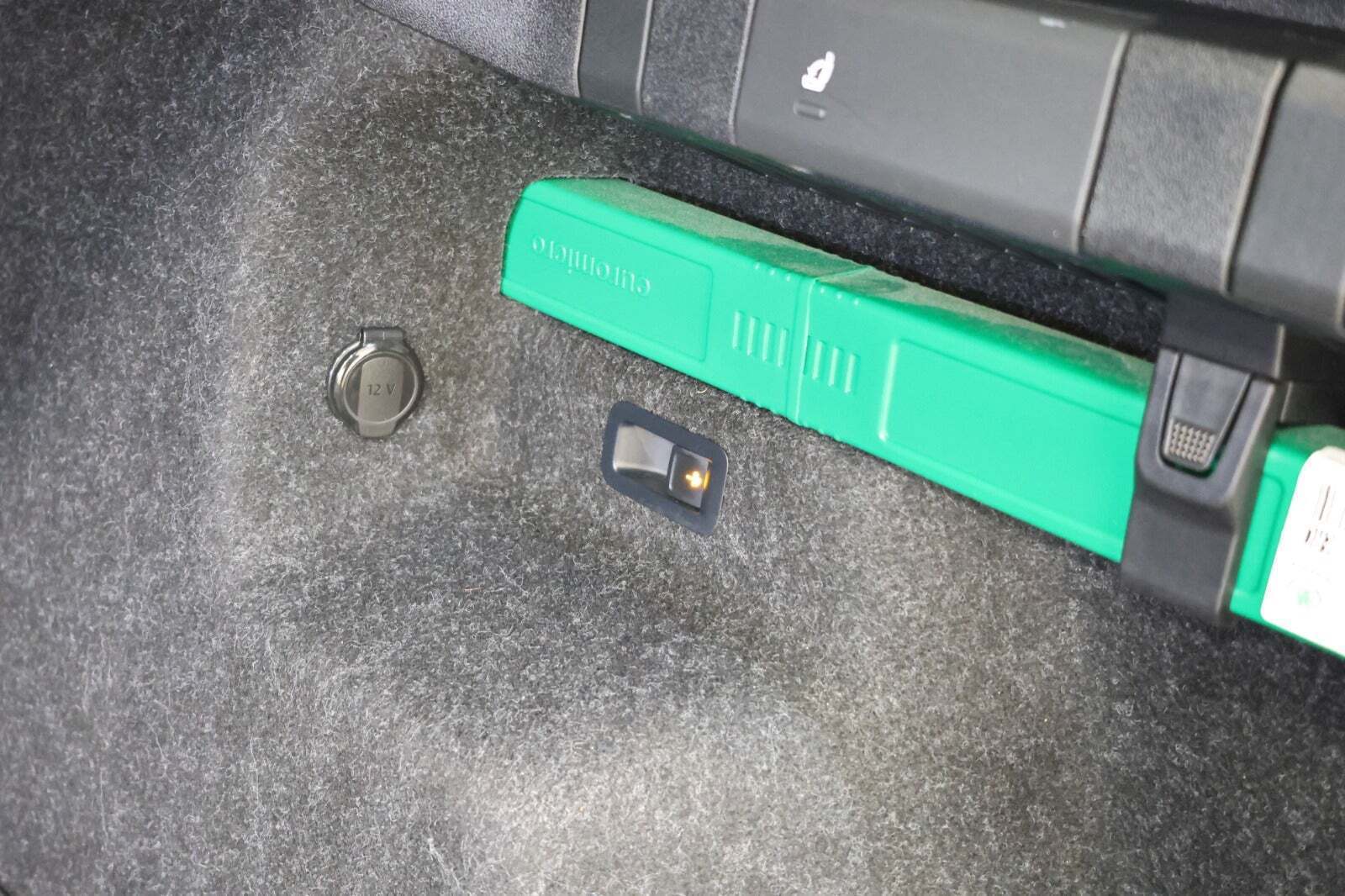 Blå Skoda Enyaq fra 2023