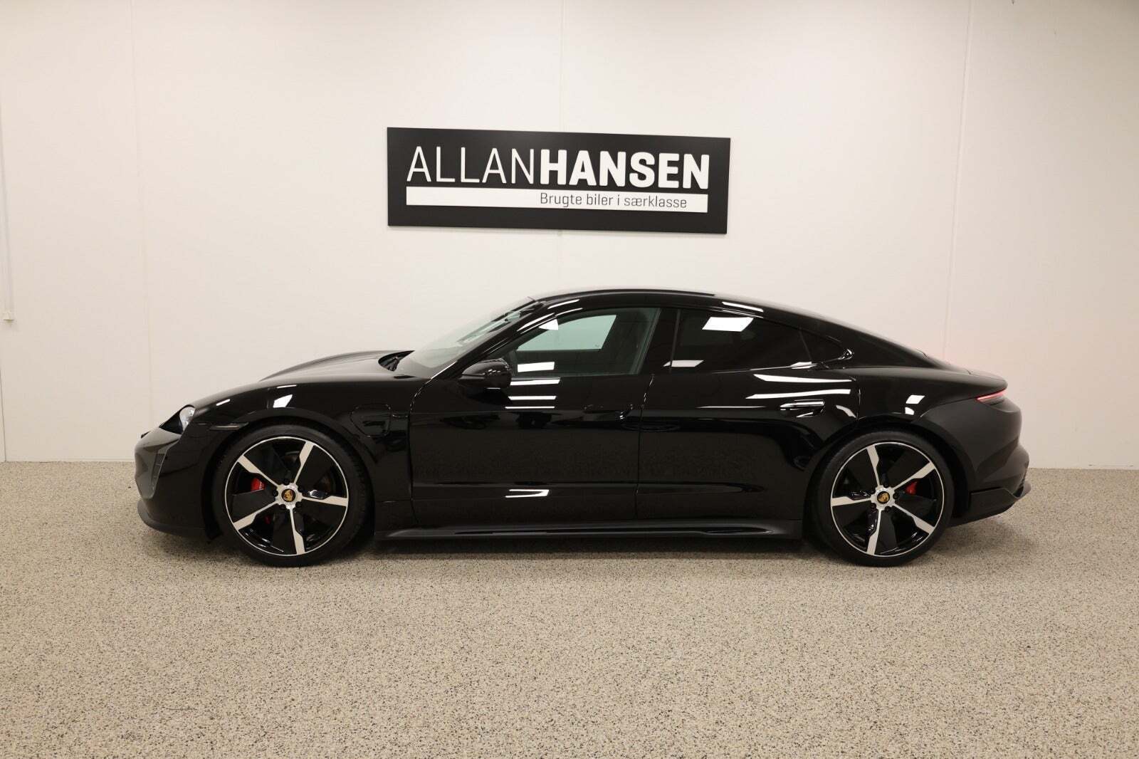 Porsche Taycan 4S Performance+