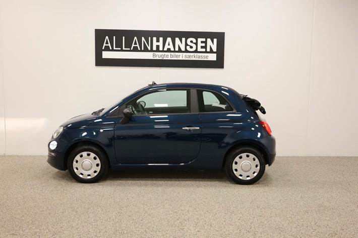 Blå Fiat 500C fra 2023