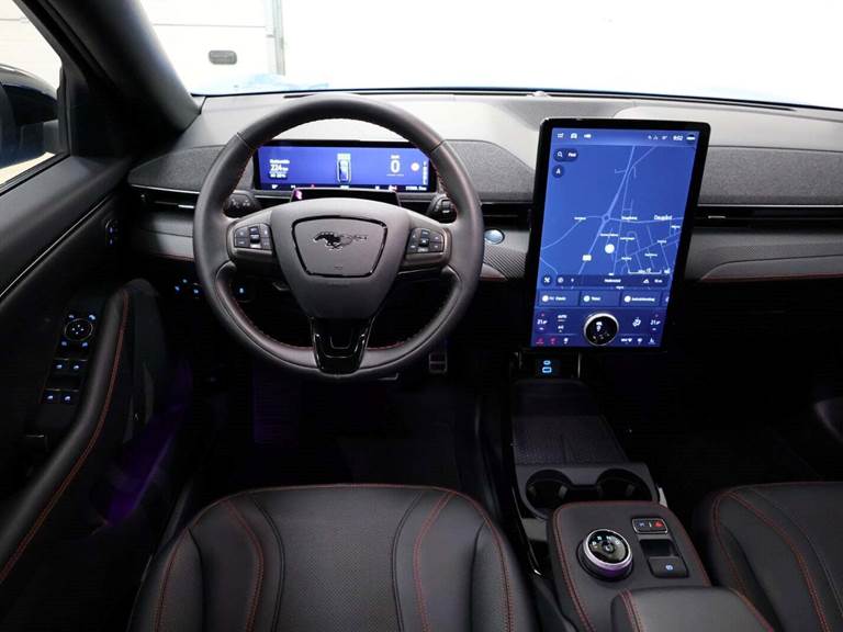 Ford Mustang Mach-E 70 Premium Standard Range AWD