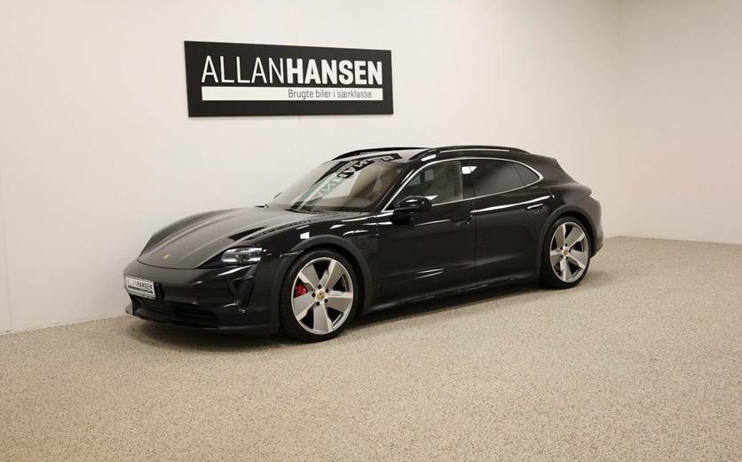 Porsche Taycan 4S Performance+ Cross Turismo