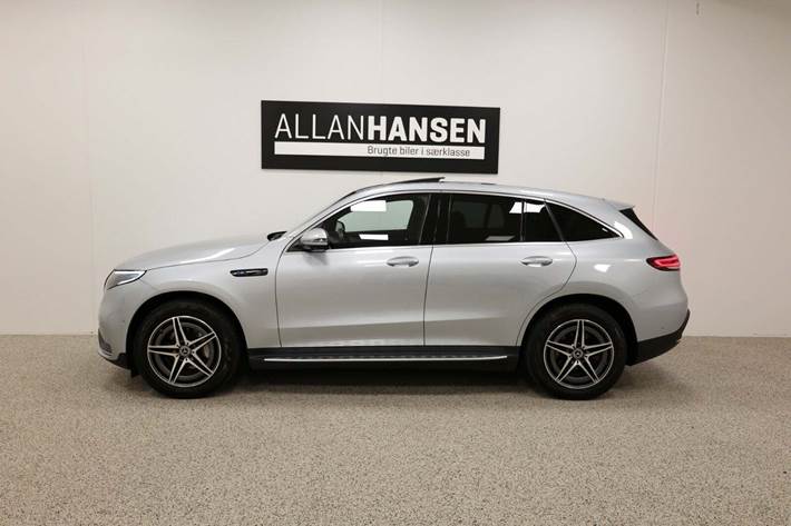 Sølv Mercedes EQC400 fra 2021