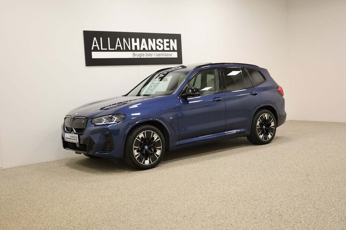 BMW iX3 Charged Plus M-Sport
