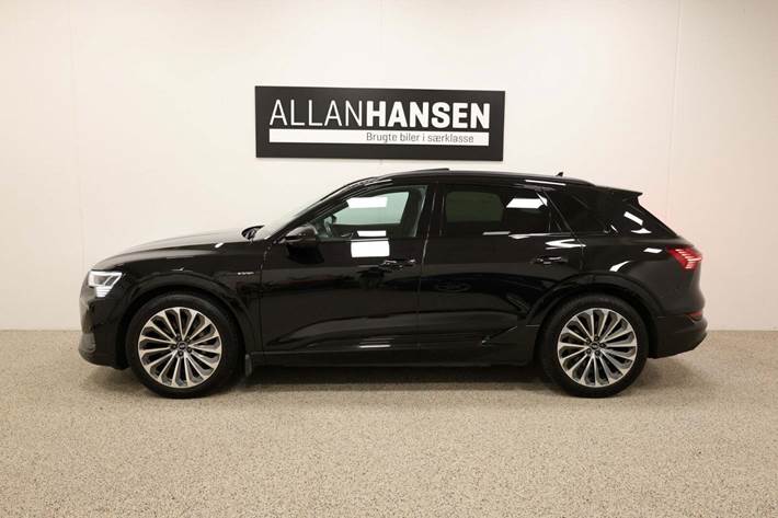 Sort Audi e-tron fra 2021