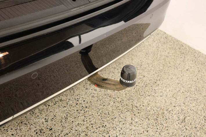 Sort VW Passat fra 2018