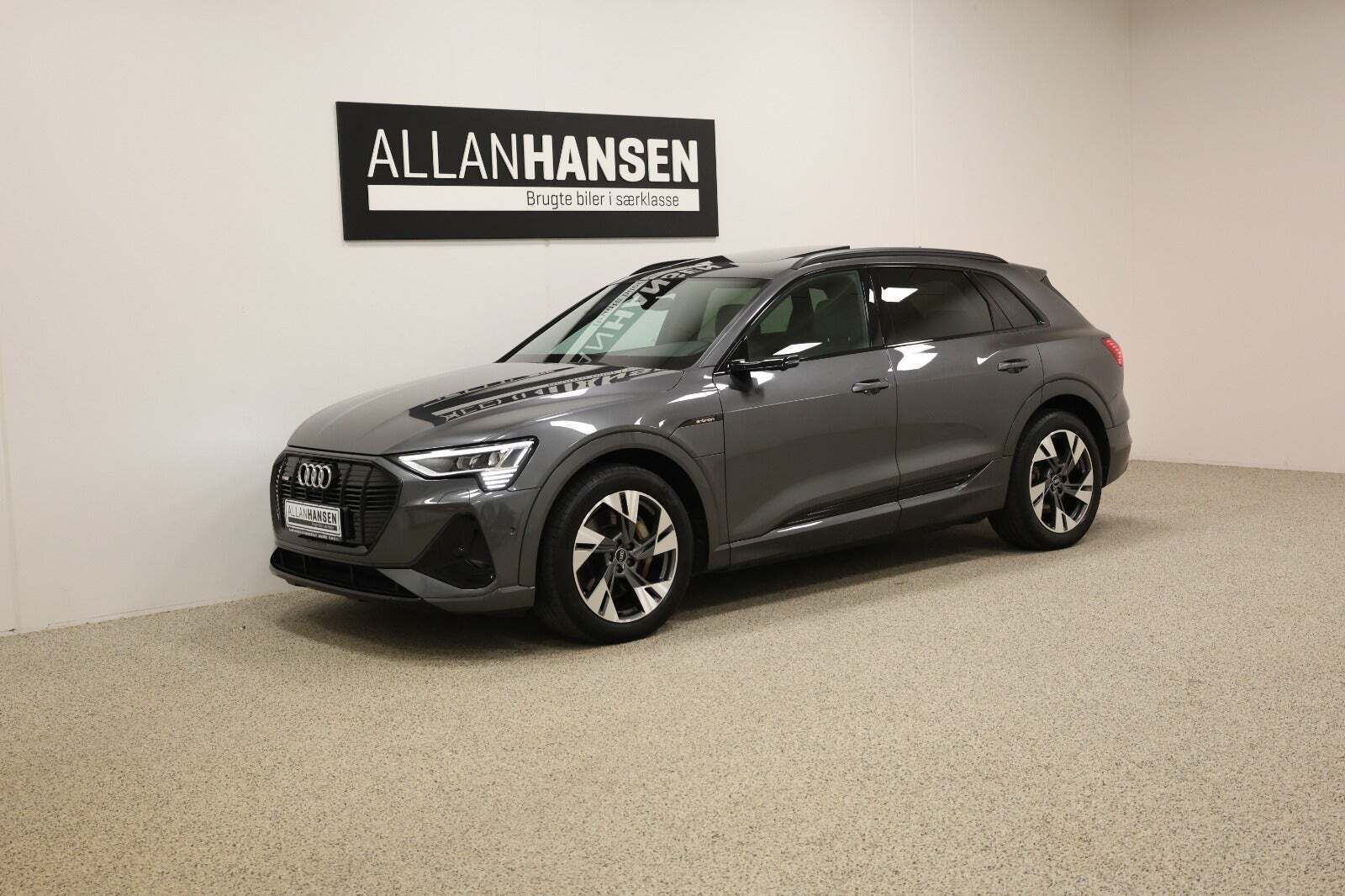 Audi e-tron 55 S-line quattro