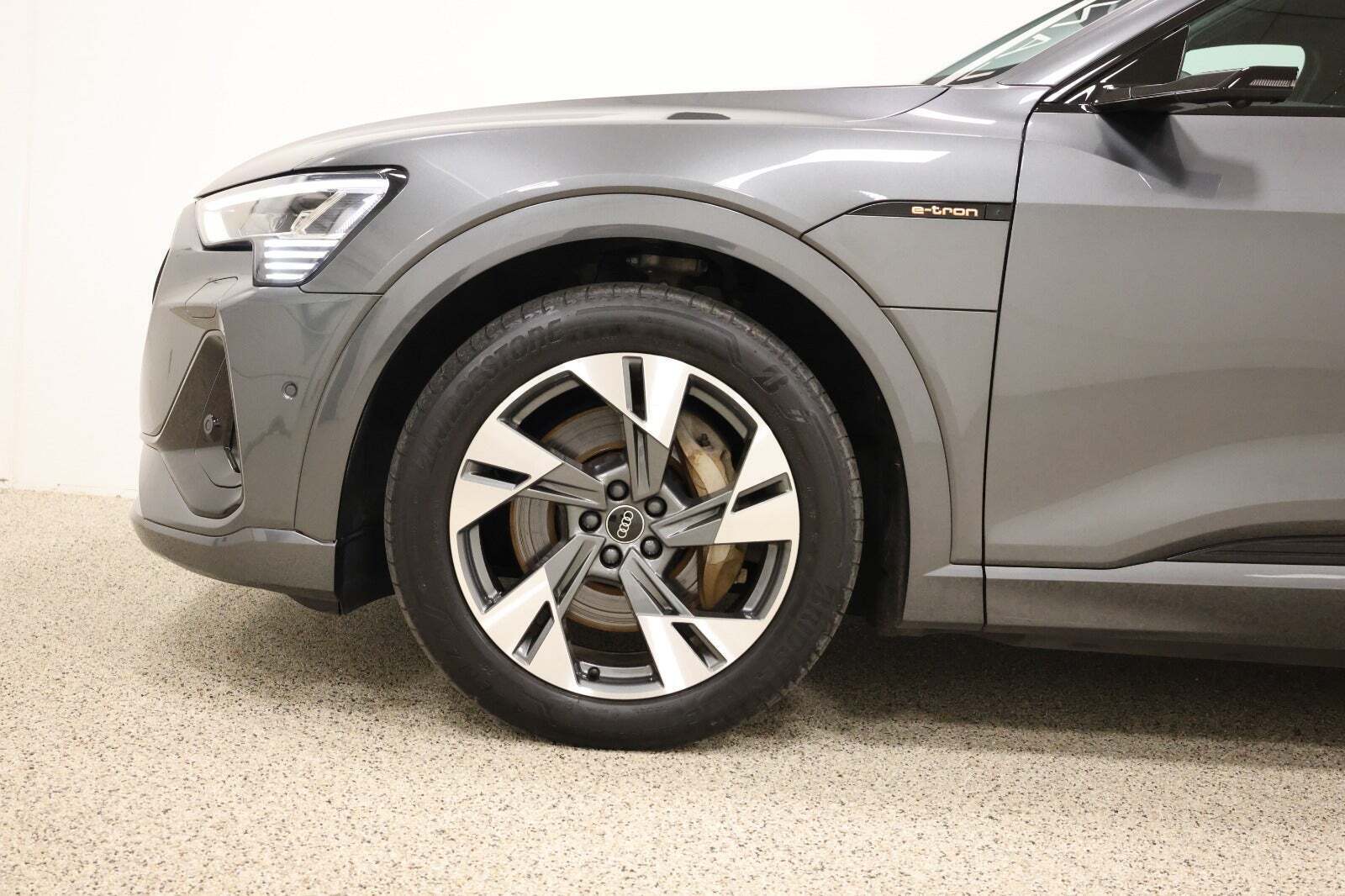 Audi e-tron 55 S-line quattro