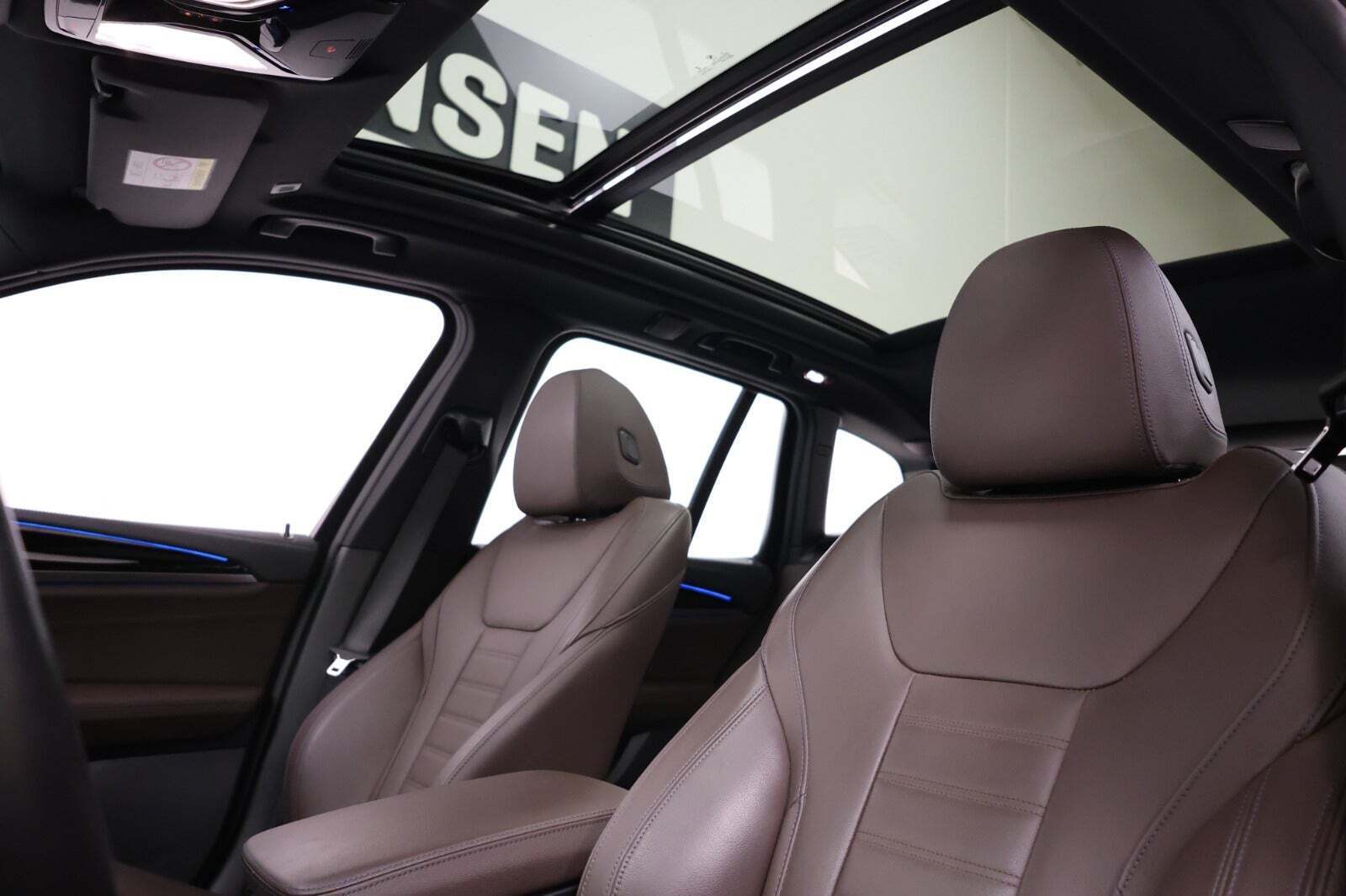 BMW iX3 Charged Plus M-Sport