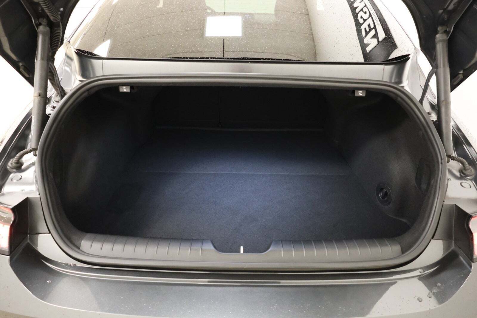 Grå Hyundai Ioniq 6 fra 2024