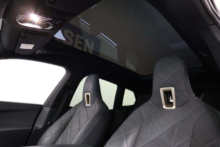 Sort BMW iX fra 2022
