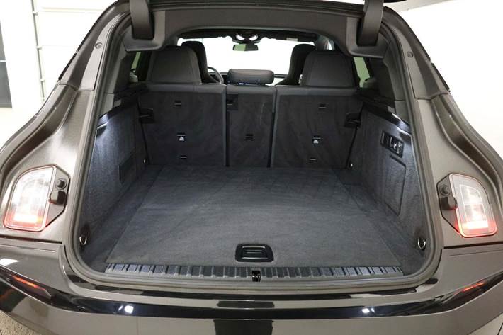 Sort BMW iX fra 2022