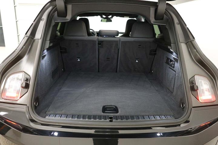 Sort BMW iX fra 2022