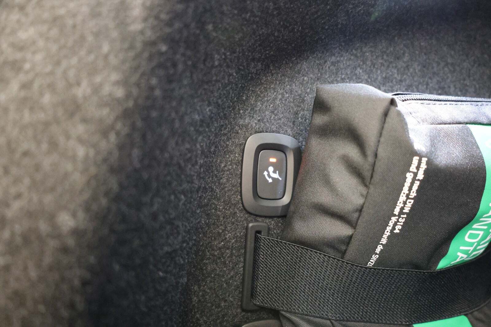 Hvid Polestar 2 fra 2024