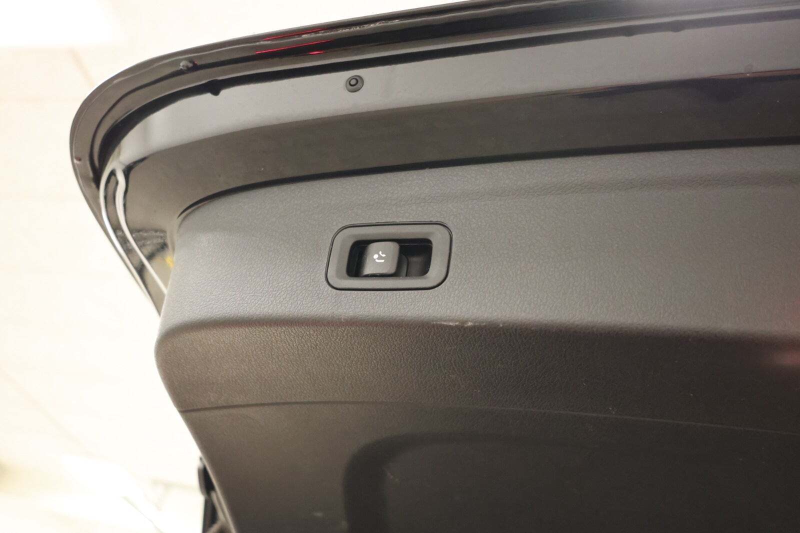 Sort Mercedes GLE350 de fra 2021