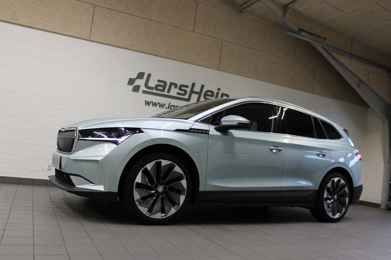 Skoda Enyaq 80 iV Suite