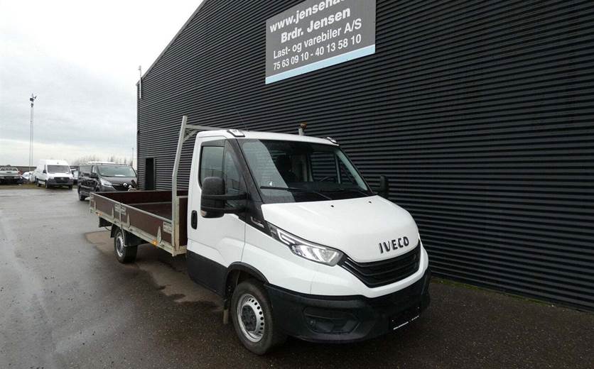 Iveco Daily 3,0 35S18 4100mm Lad AG8