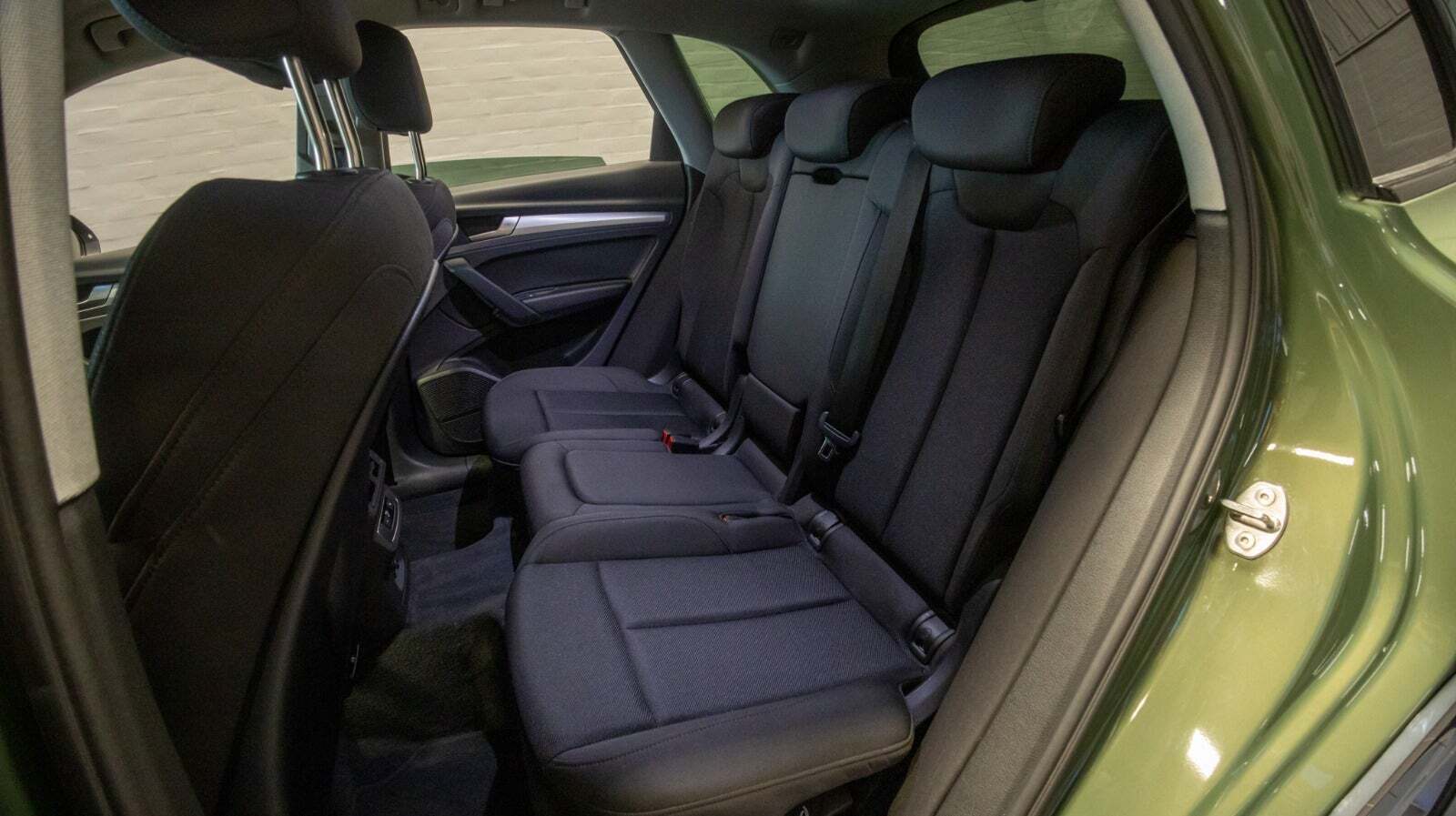 Grøn Audi Q5 fra 2024