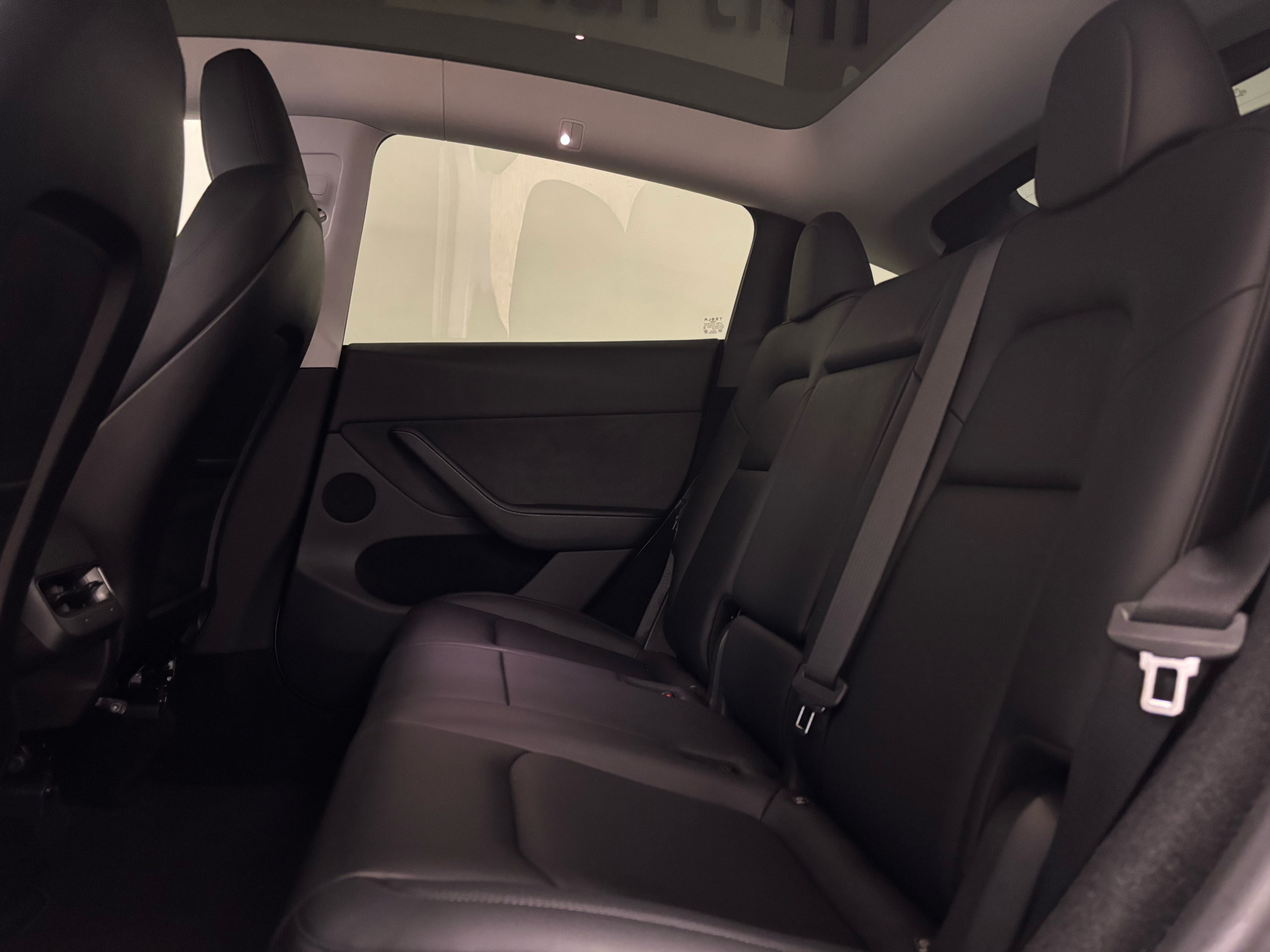 Tesla Model Y EL RWD 299HK 5d Aut.