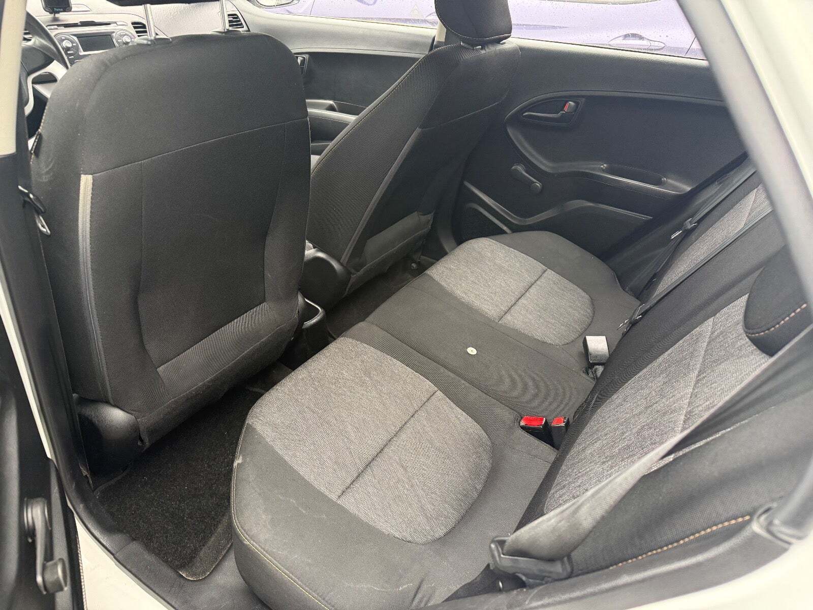 Hvid Kia Picanto fra 2012