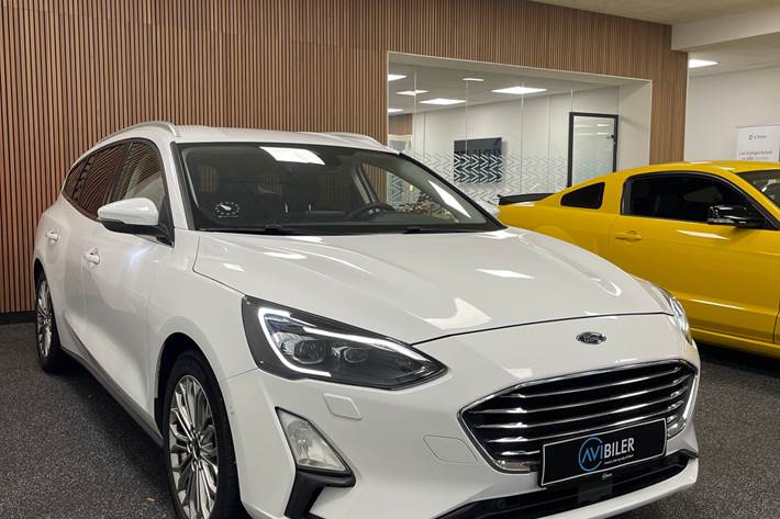Hvid Ford Focus fra 2020
