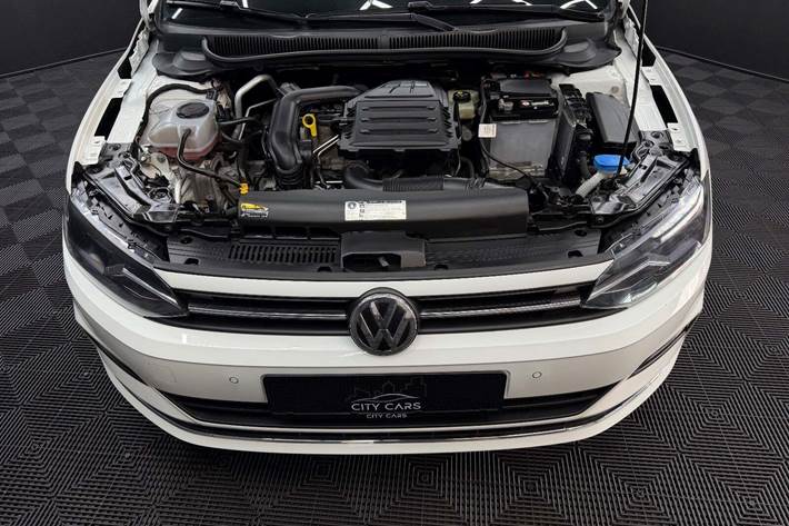 Hvid VW Polo fra 2018