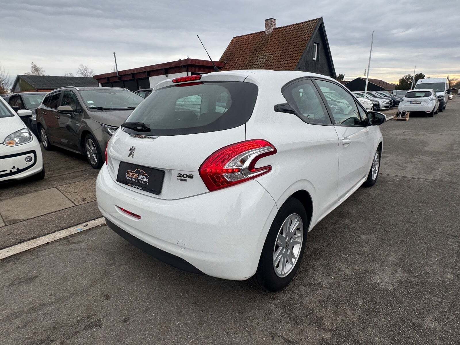 Peugeot 208 1,6 e-HDi 92 Active