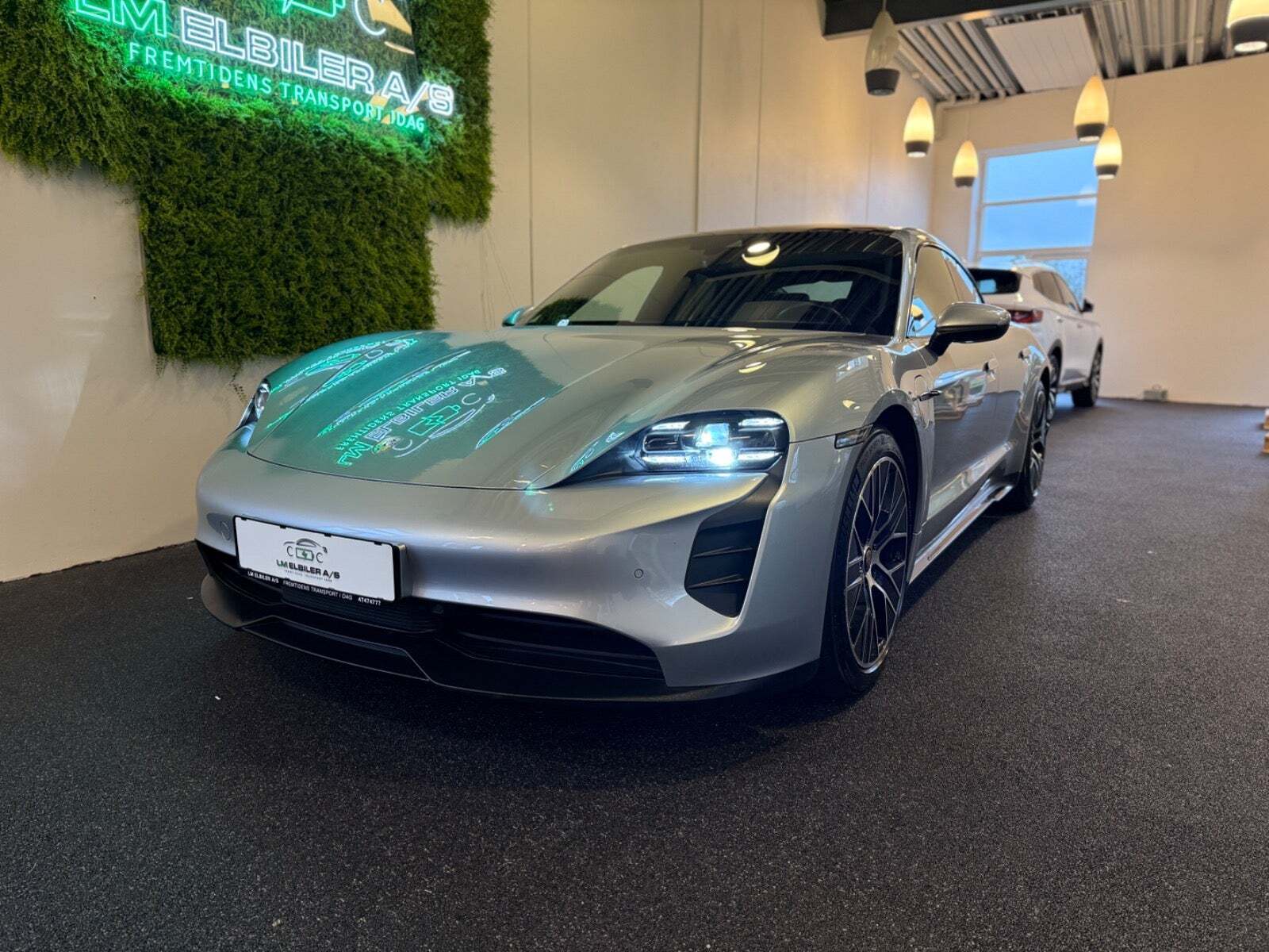 Porsche Taycan 4S Performance+