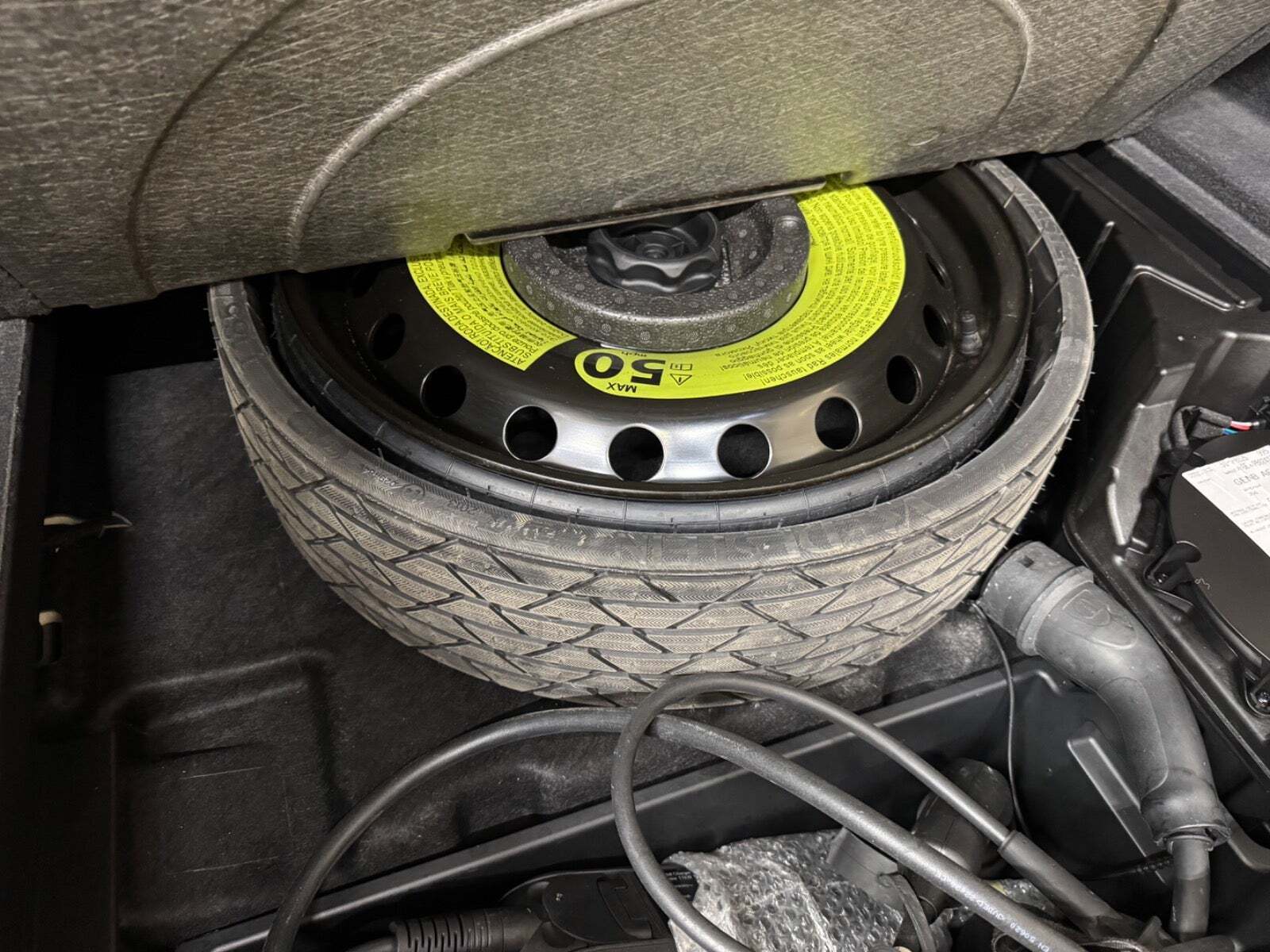 Sort Audi e-tron fra 2023