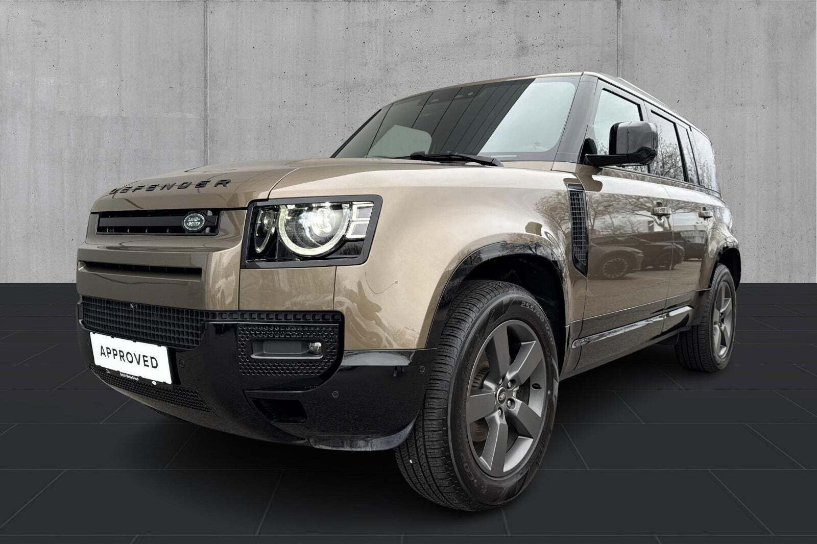 Land Rover Defender 110 3,0 D250 Hard Top X-Dynamic SE aut. Van