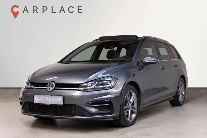 Grå VW Golf VII fra 2020 set udefra