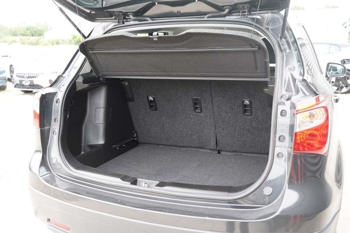 Sort Suzuki S-Cross fra 2017