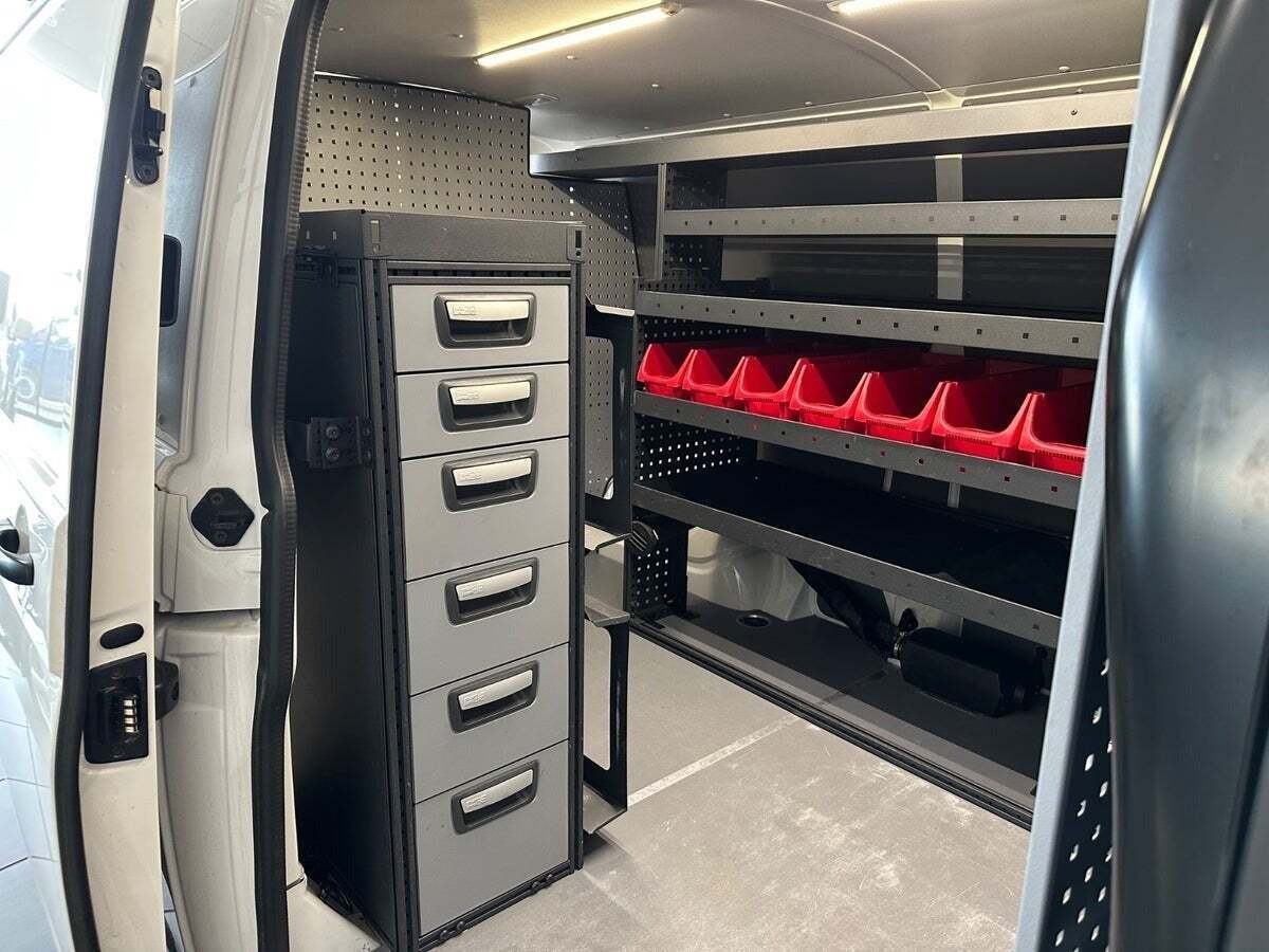 VW Transporter 2,0 TDi 150 Kassevogn DSG lang