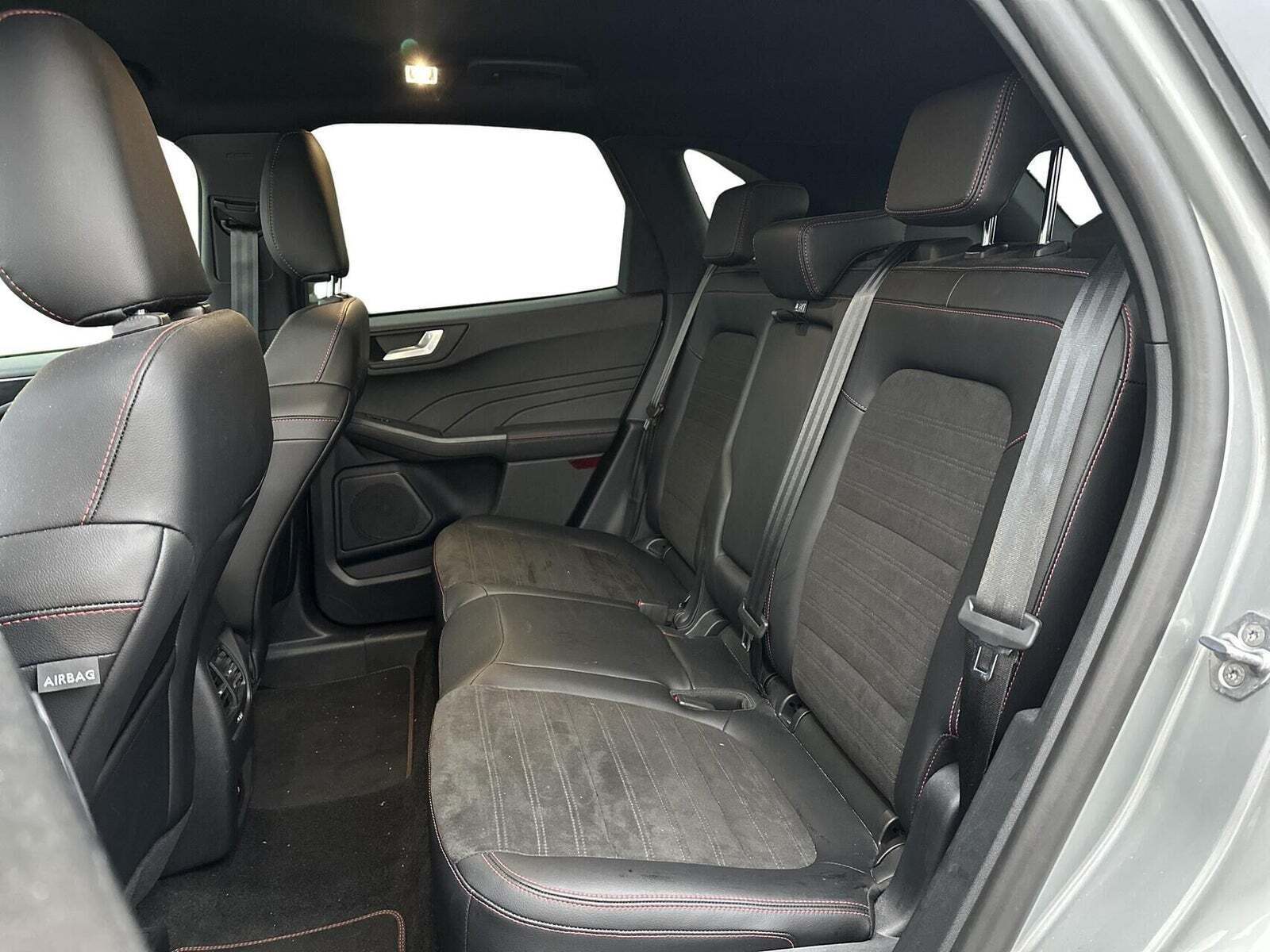 Ford Kuga 2,5 PHEV ST-Line X CVT