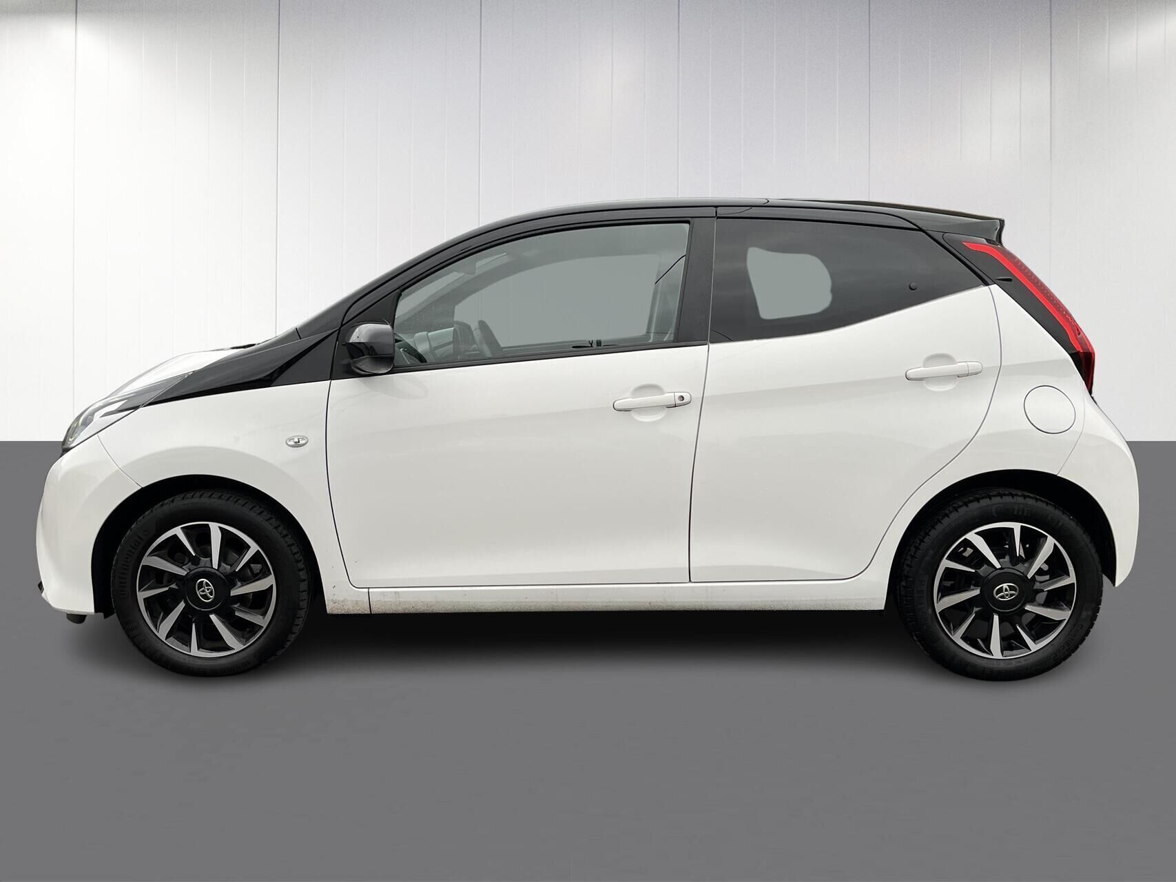 Toyota Aygo 1,0 VVT-I X-Cite 72HK 5d