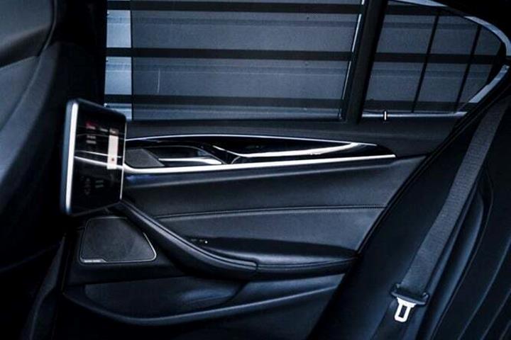 Gul BMW M5 fra 2018