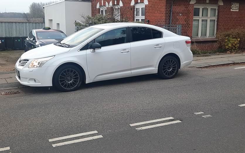 Toyota Avensis 1,6 SD MAN.6