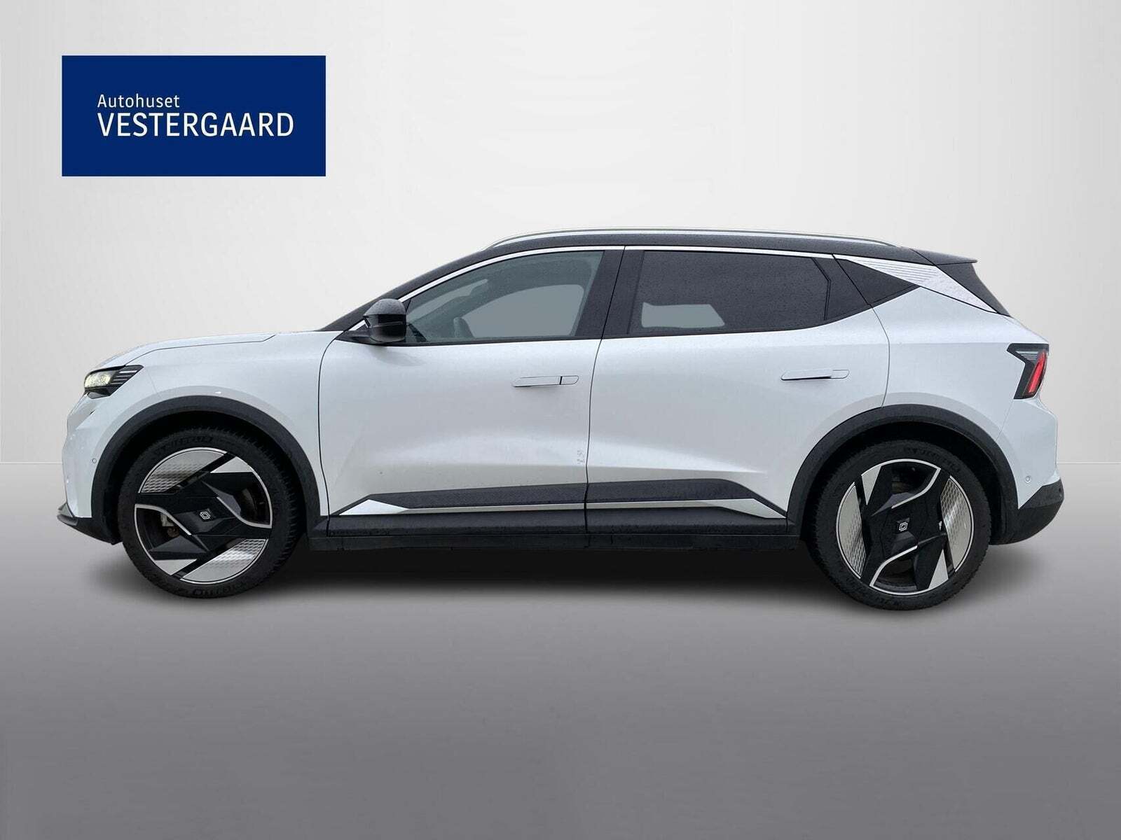 Renault Scenic E-Tech 87 Iconic