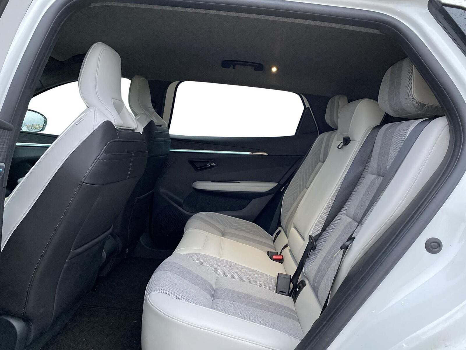 Renault Scenic E-Tech 87 Iconic