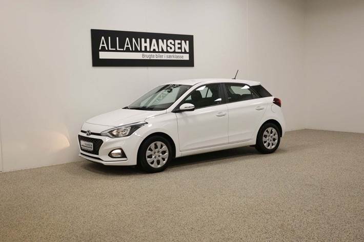 Hvid Hyundai i20 fra 2020